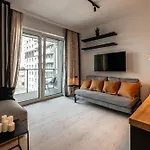 - Balcony, Fitness - By Rentujemy Appartement