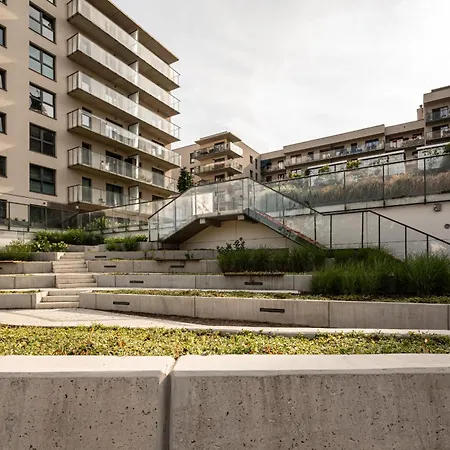 - Balcony, Fitness - By Rentujemy Апартаменты Вроцлав