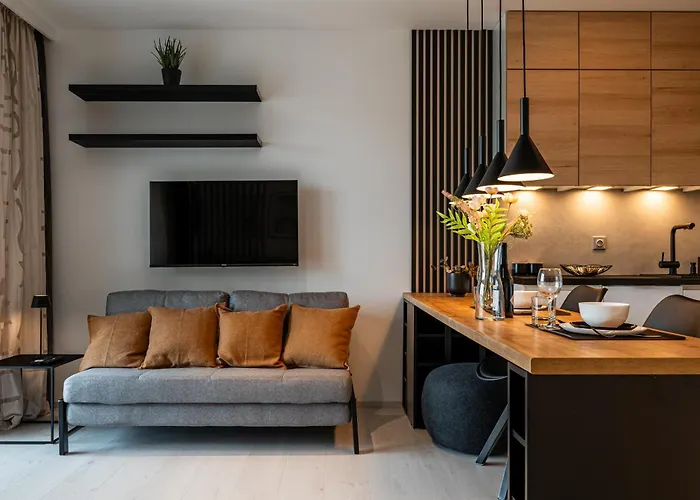 - Balcony, Fitness - By Rentujemy Апартаменты Вроцлав